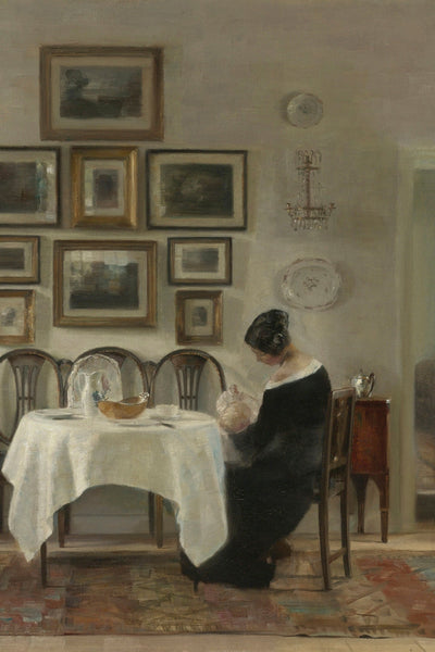 MOTHER AND CHILD AT THE TABLE